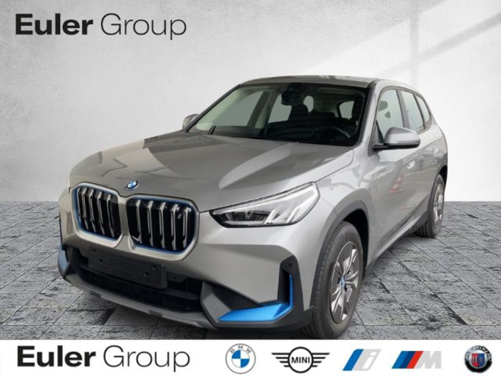 BMW iX1 xDrive30