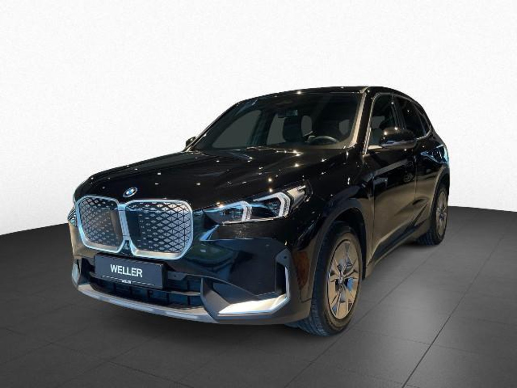 BMW iX1 xDrive30
