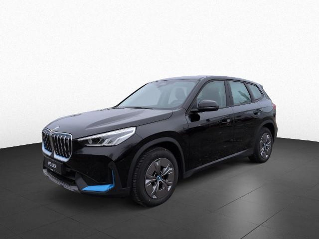 BMW iX1 xDrive30