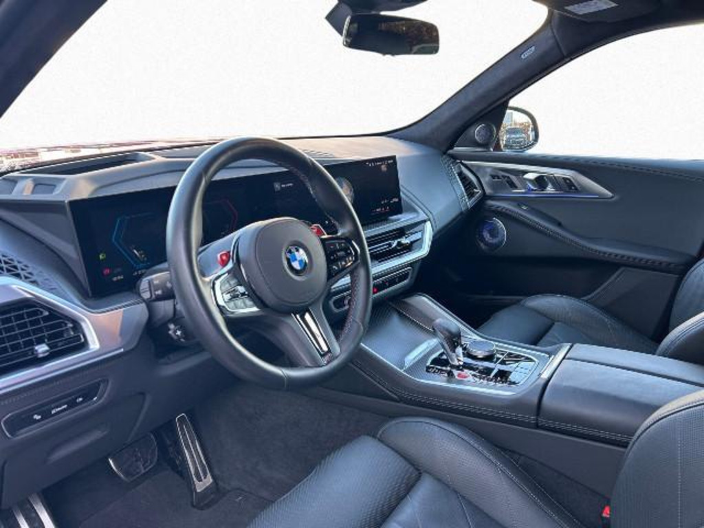 BMW XM