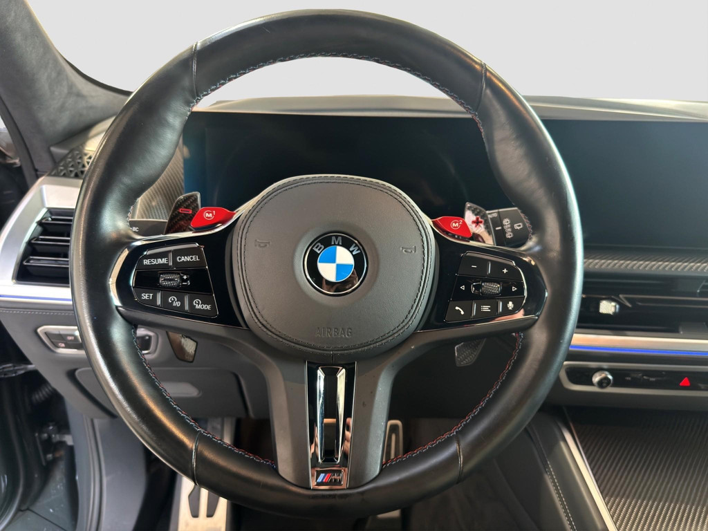 BMW XM