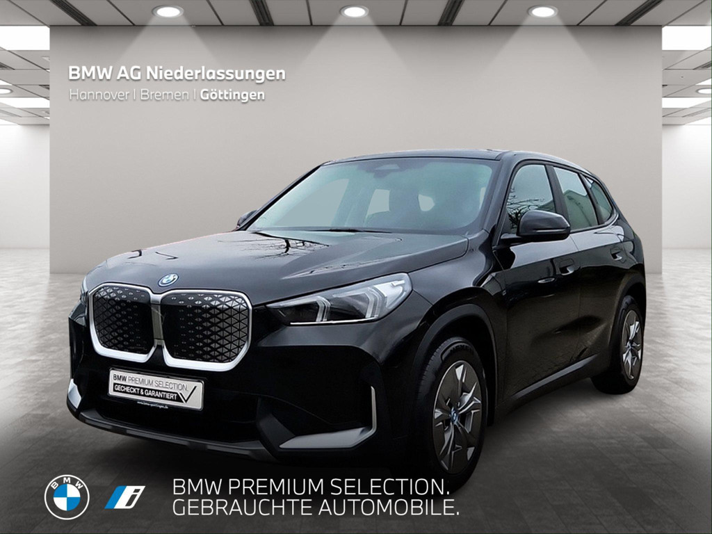 BMW iX1 xDrive30