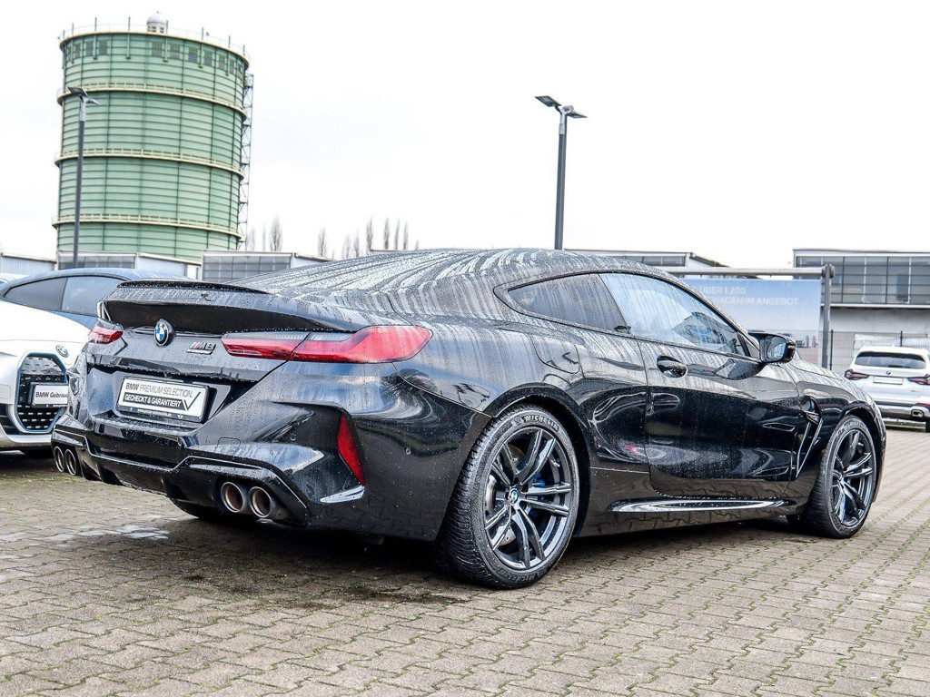 BMW M8 Coupé