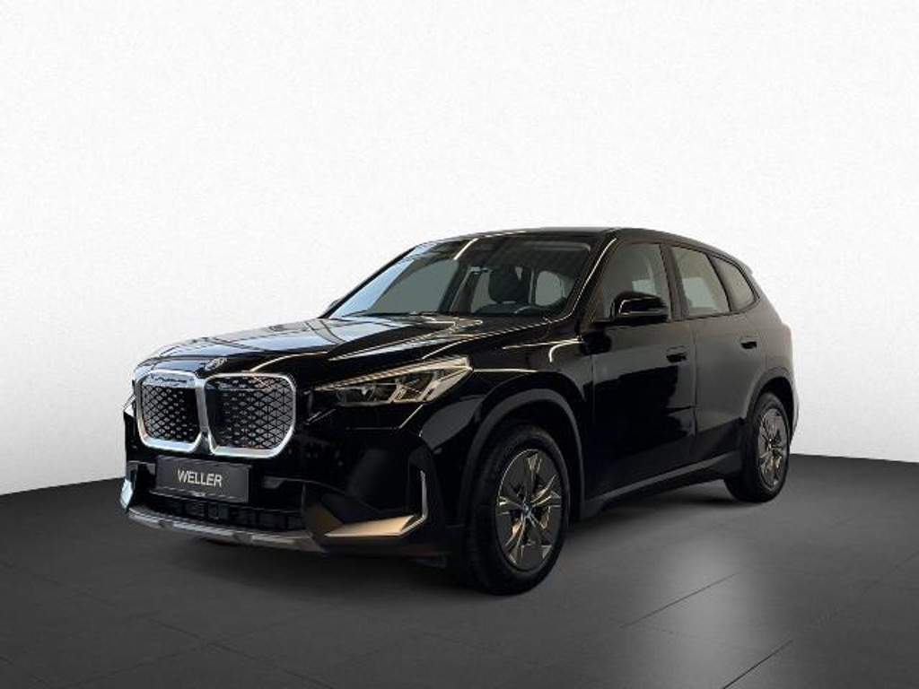 BMW iX1 xDrive30