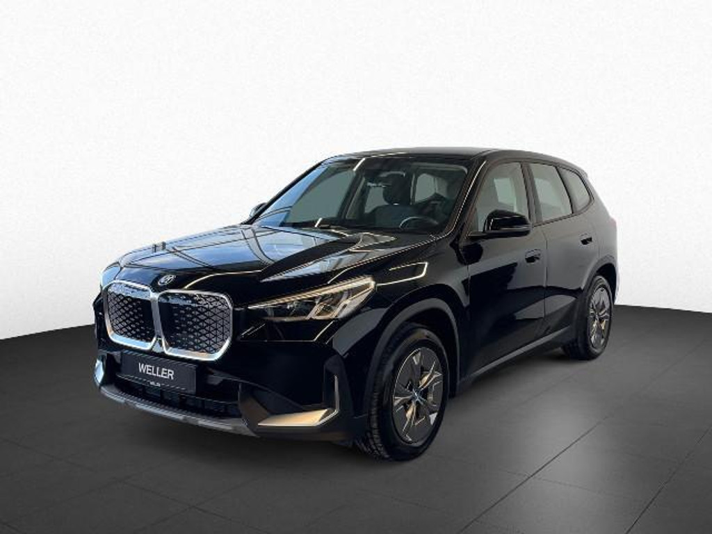 BMW iX1 xDrive30