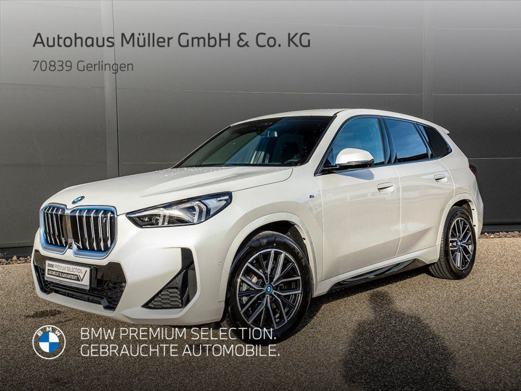 BMW iX1 xDrive30