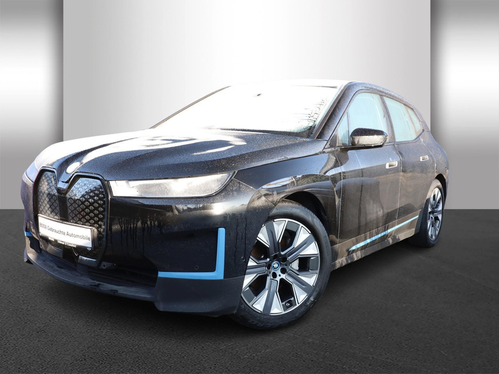 BMW iX xDrive50