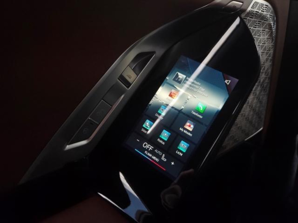 BMW M760 xDrive Sedan M760e