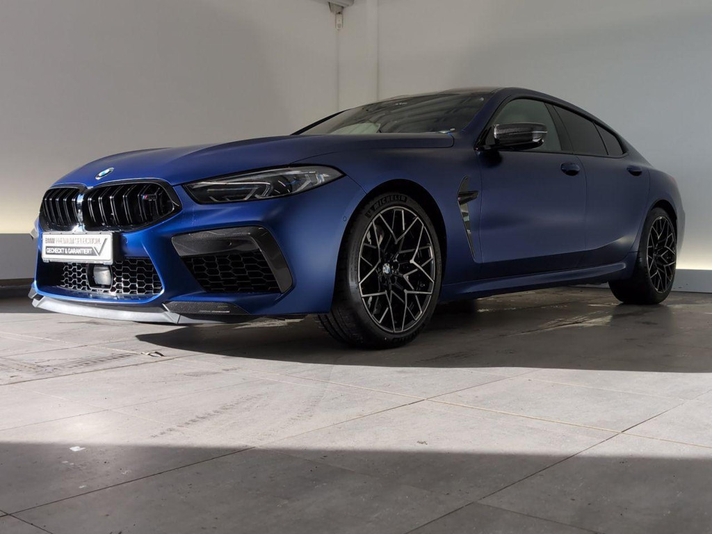 BMW M8