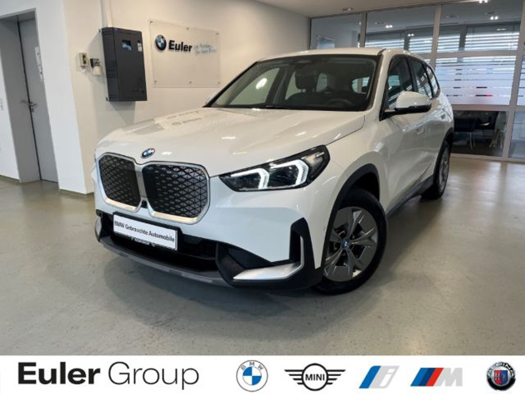 BMW iX1 xDrive30