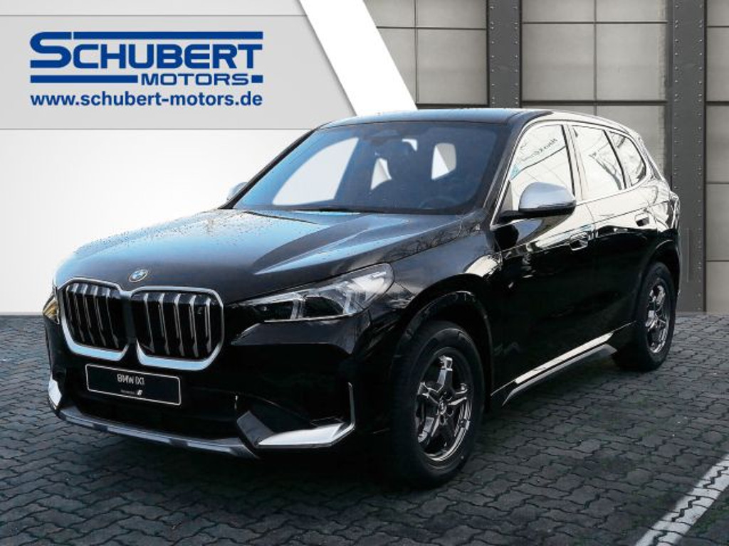 BMW iX1 xDrive30