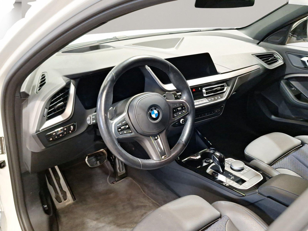 BMW M135i