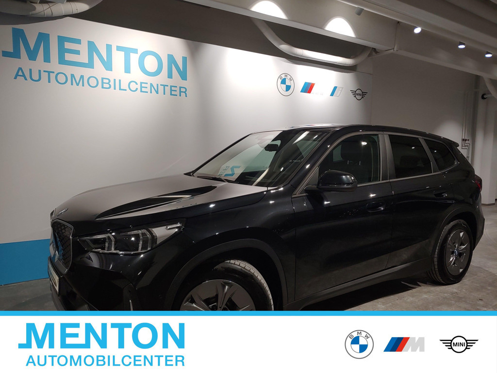 BMW iX1 xDrive30