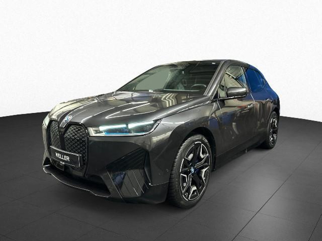 BMW iX xDrive40
