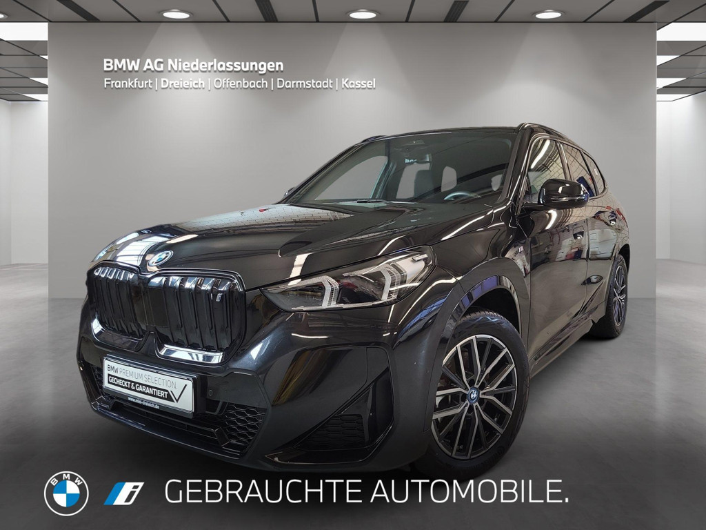 BMW iX1 xDrive30