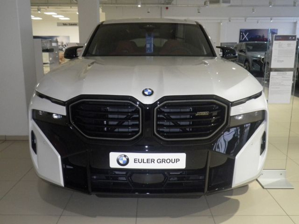 BMW XM