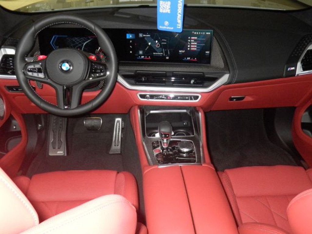 BMW XM