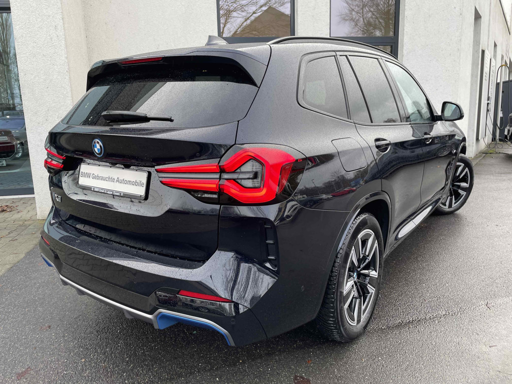 BMW iX3 iX3