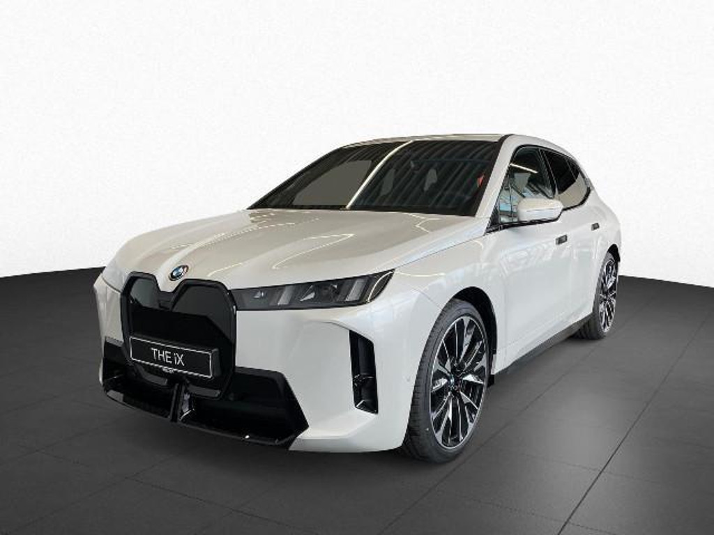 BMW iX xDrive45