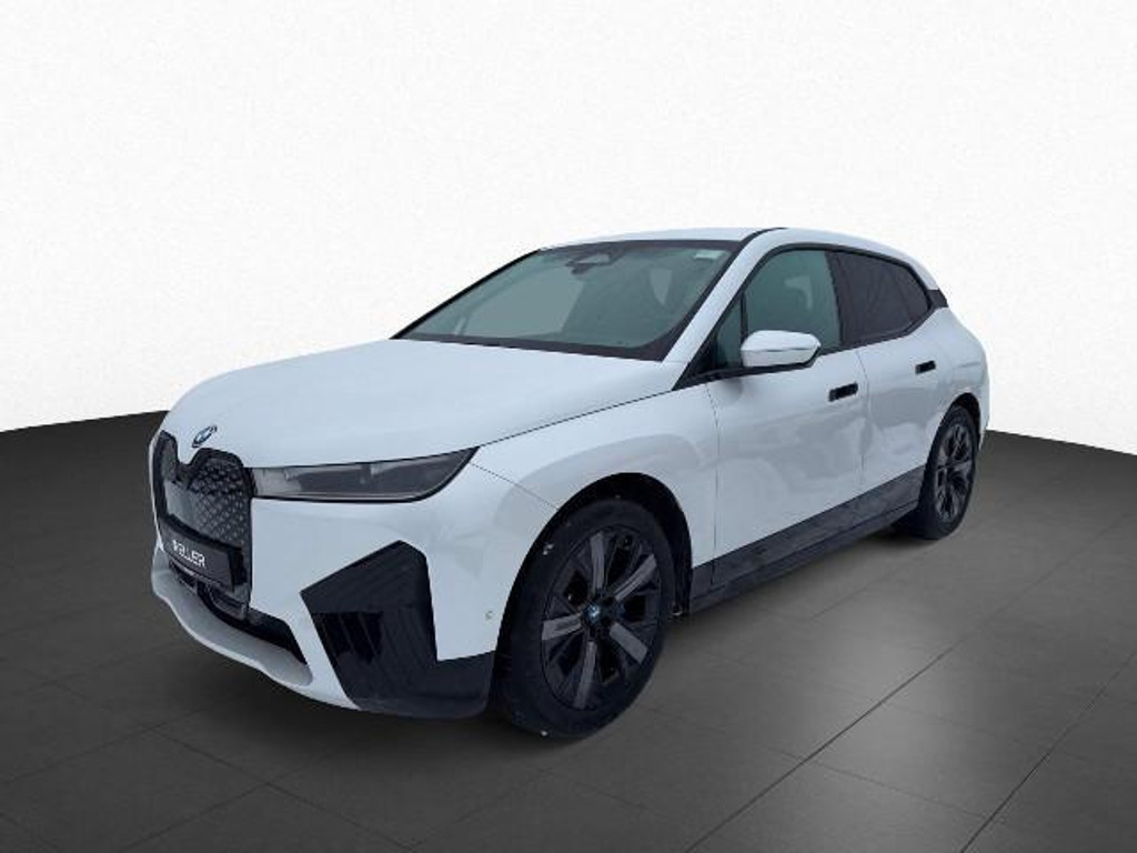 BMW iX xDrive40