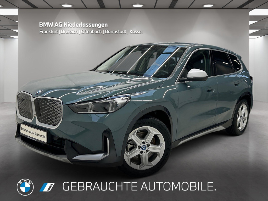BMW iX1 xDrive30