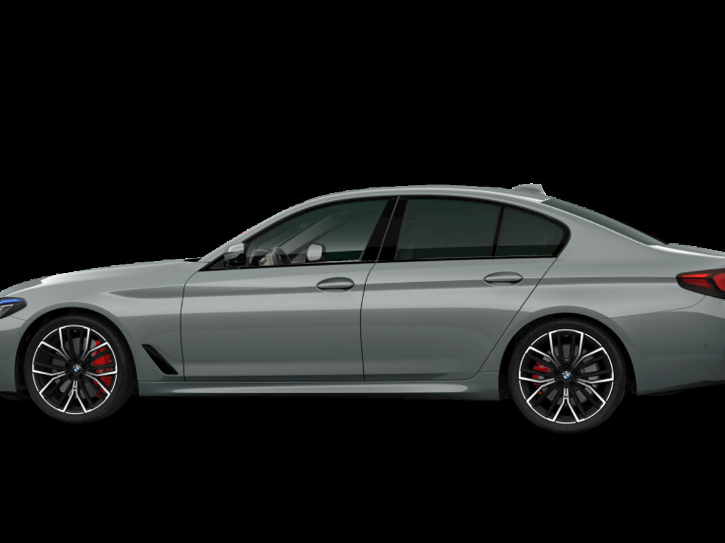 BMW M550