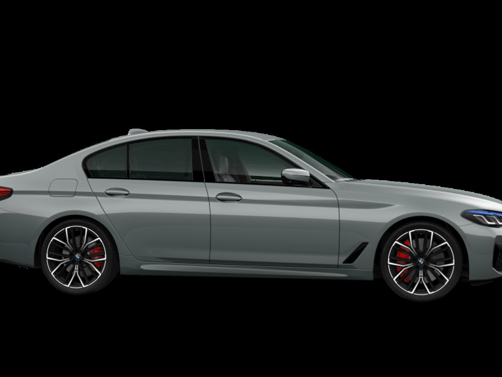 BMW M550