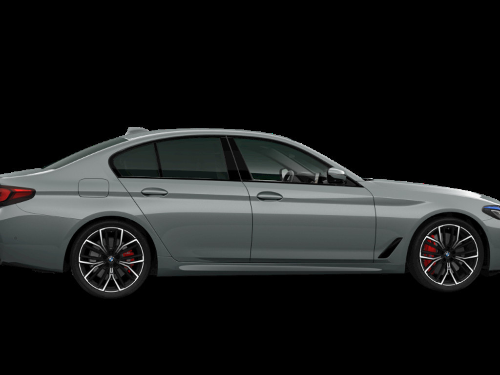 BMW M550