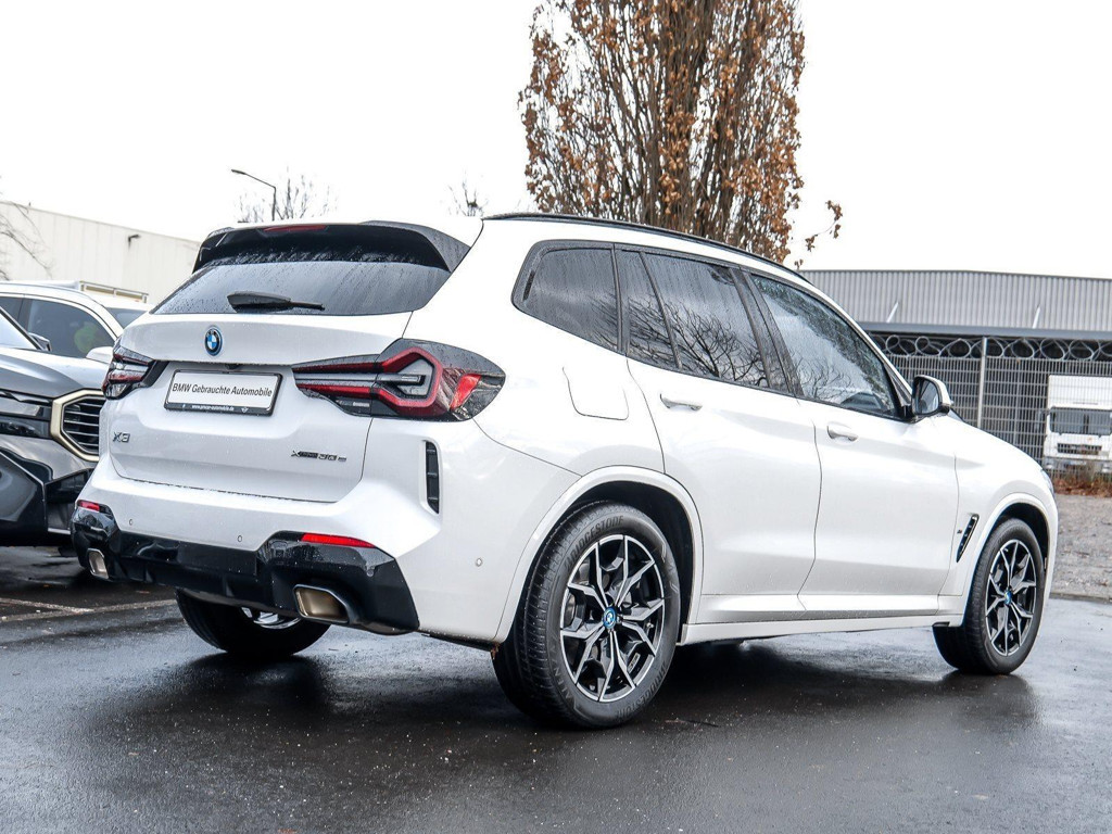 BMW X3 xDrive30e