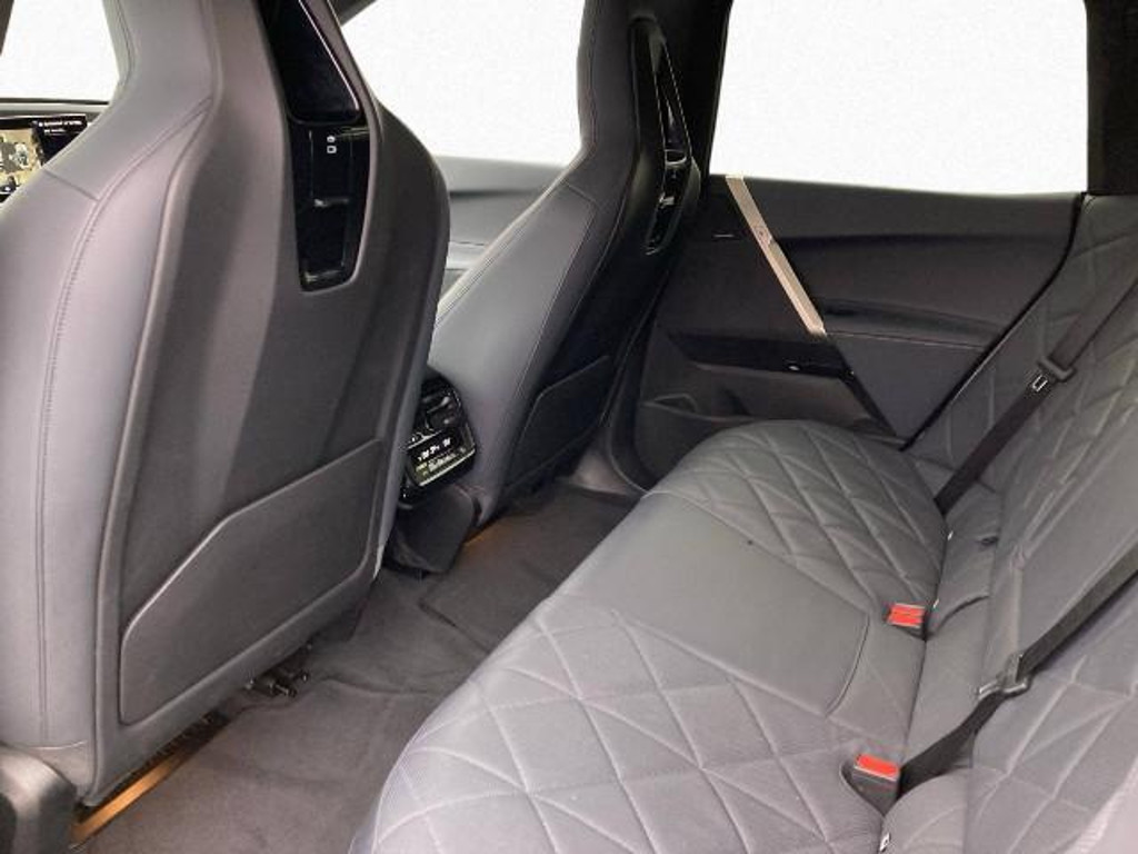 BMW iX xDrive40