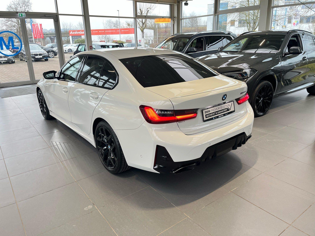 BMW M340