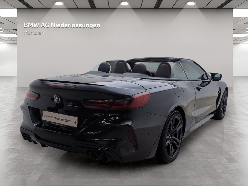BMW M8