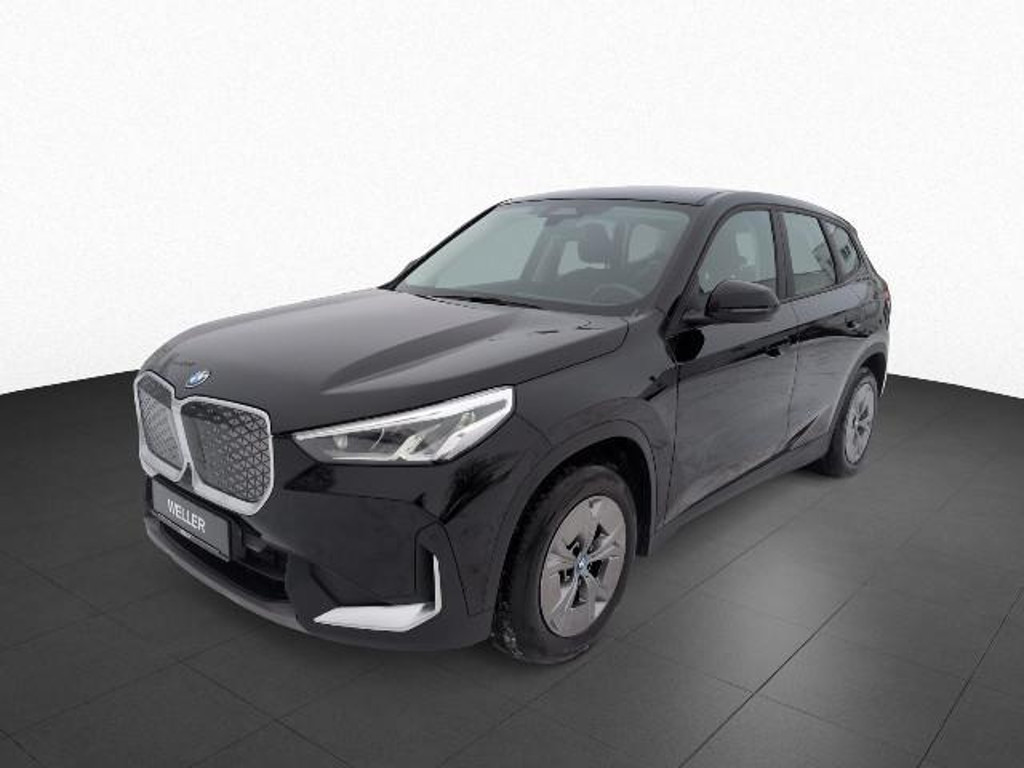 BMW iX1 xDrive30