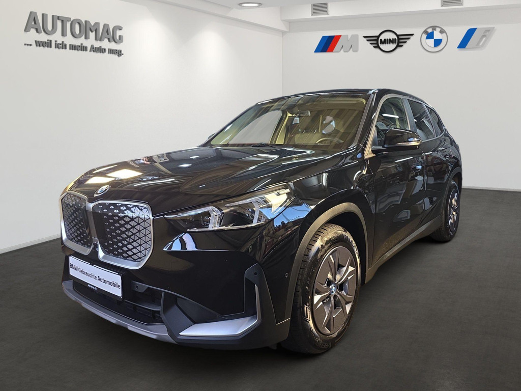 BMW iX1 xDrive30