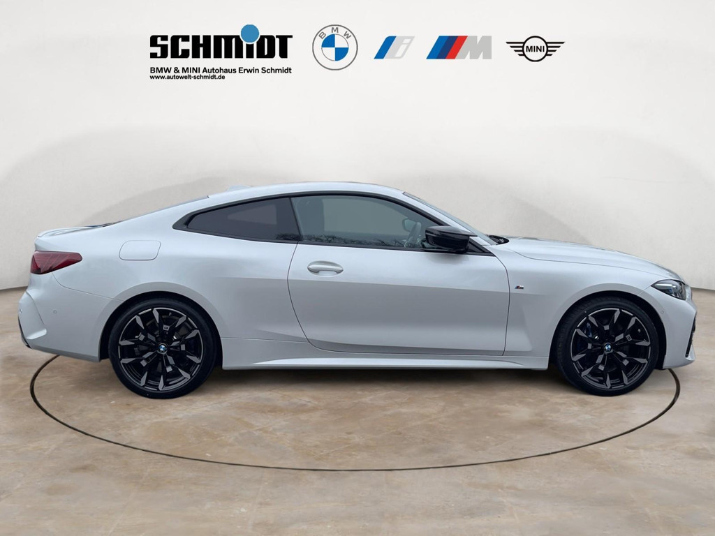 BMW M440