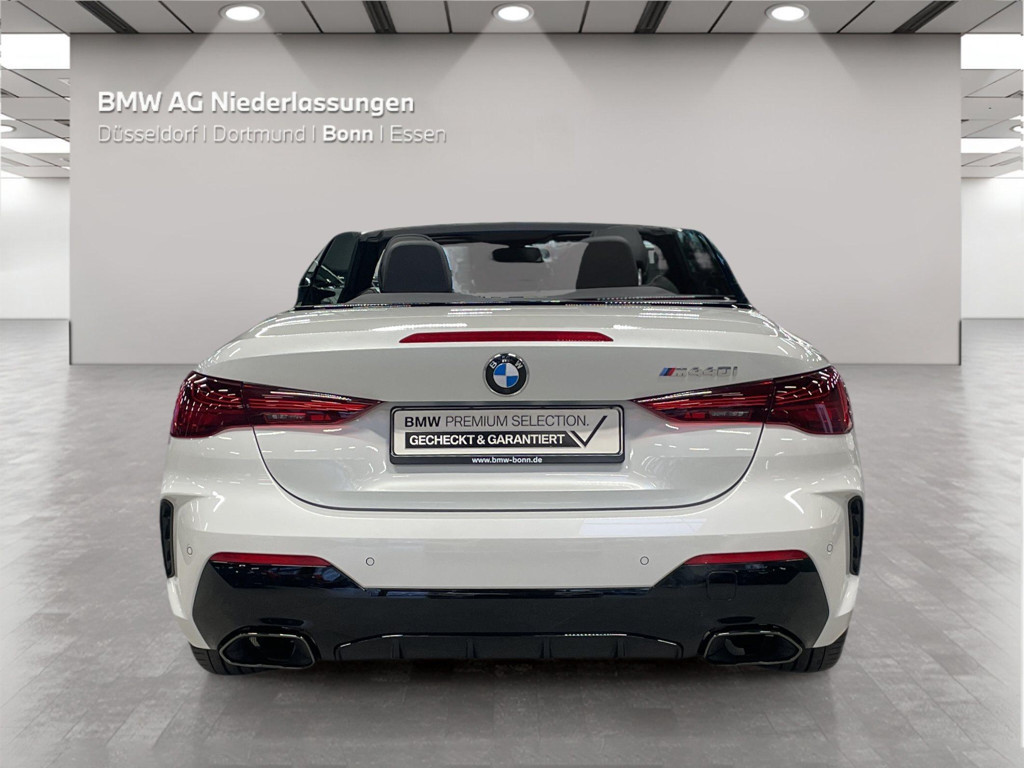 BMW M440