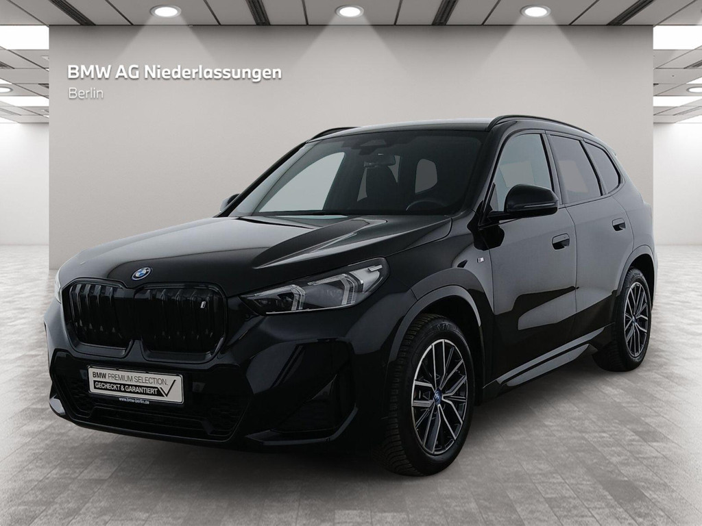BMW iX1 xDrive30