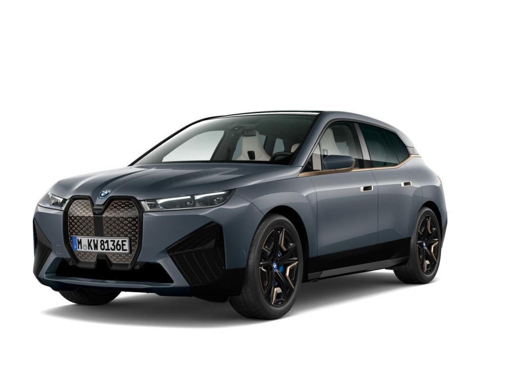 BMW iX