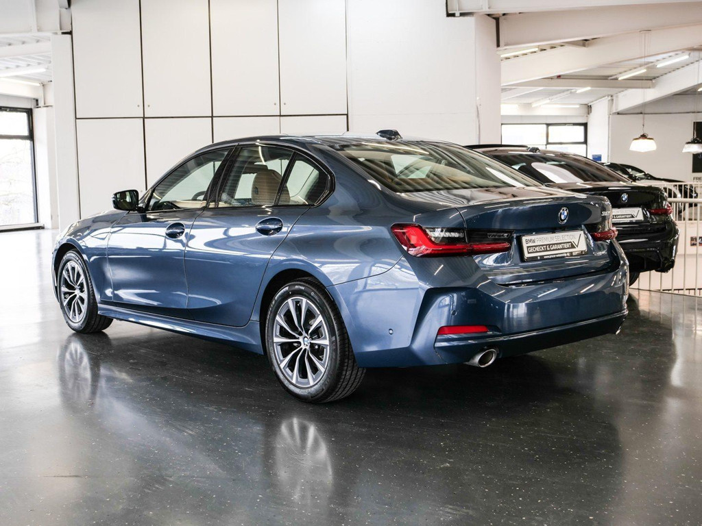 BMW 3 Serie 318 Sedan 318i