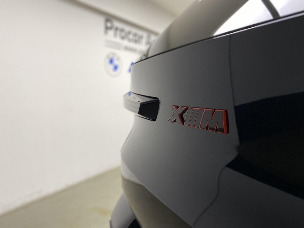 BMW XM