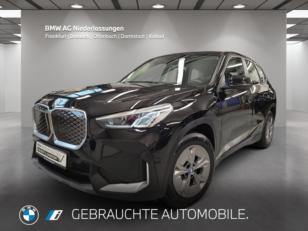 BMW iX1 xDrive30
