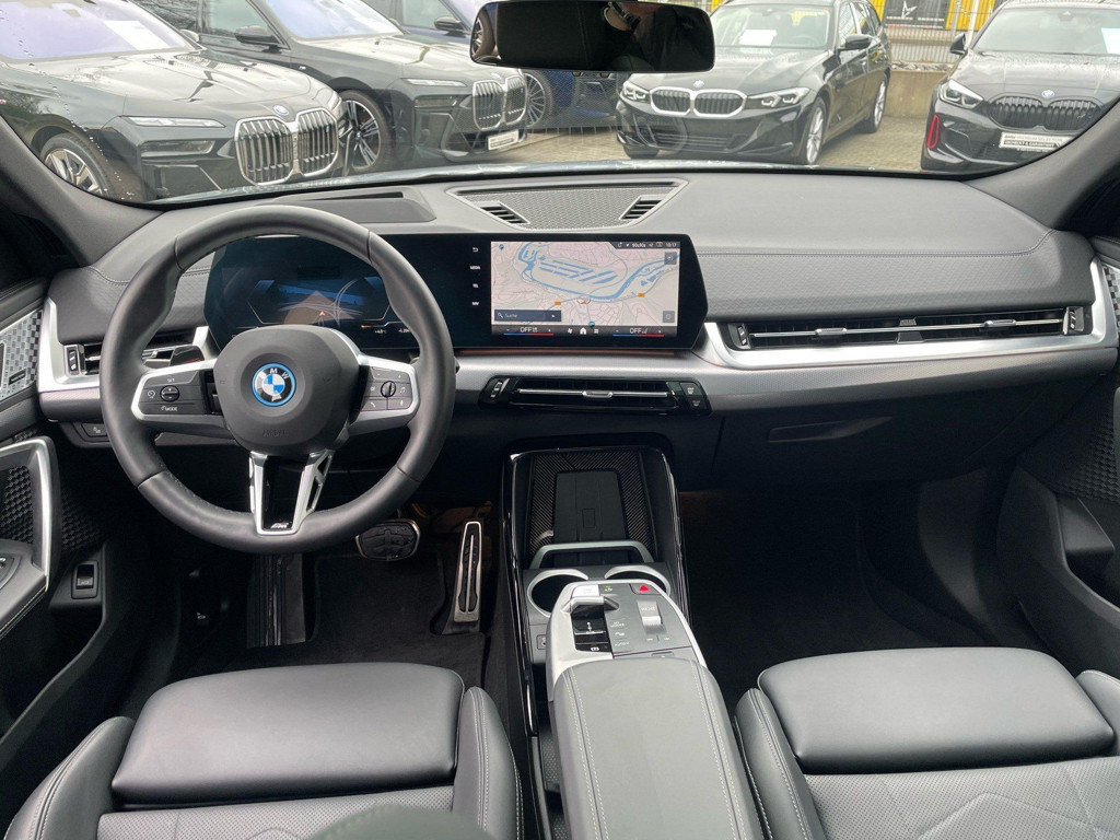 BMW iX2