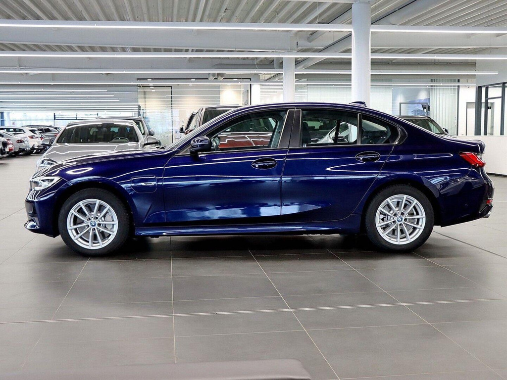 BMW 3 Serie 330 Sedan 330e
