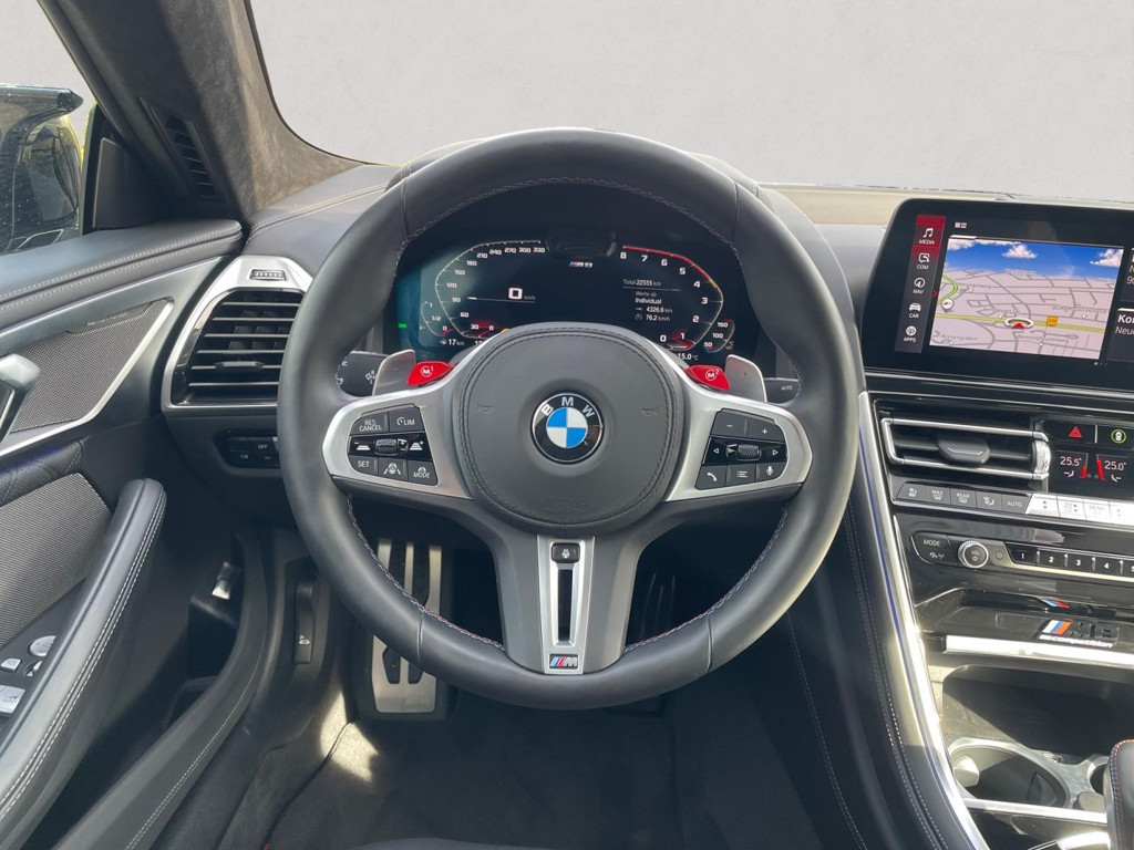 BMW M8