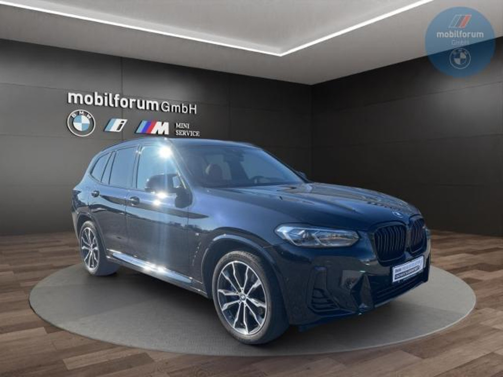 BMW iX3