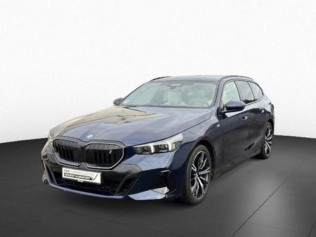 BMW i5 Touring eDrive40