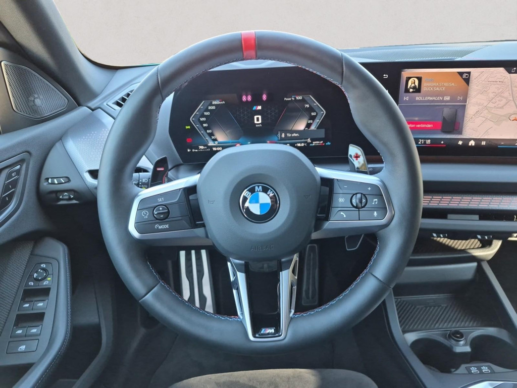 BMW M235