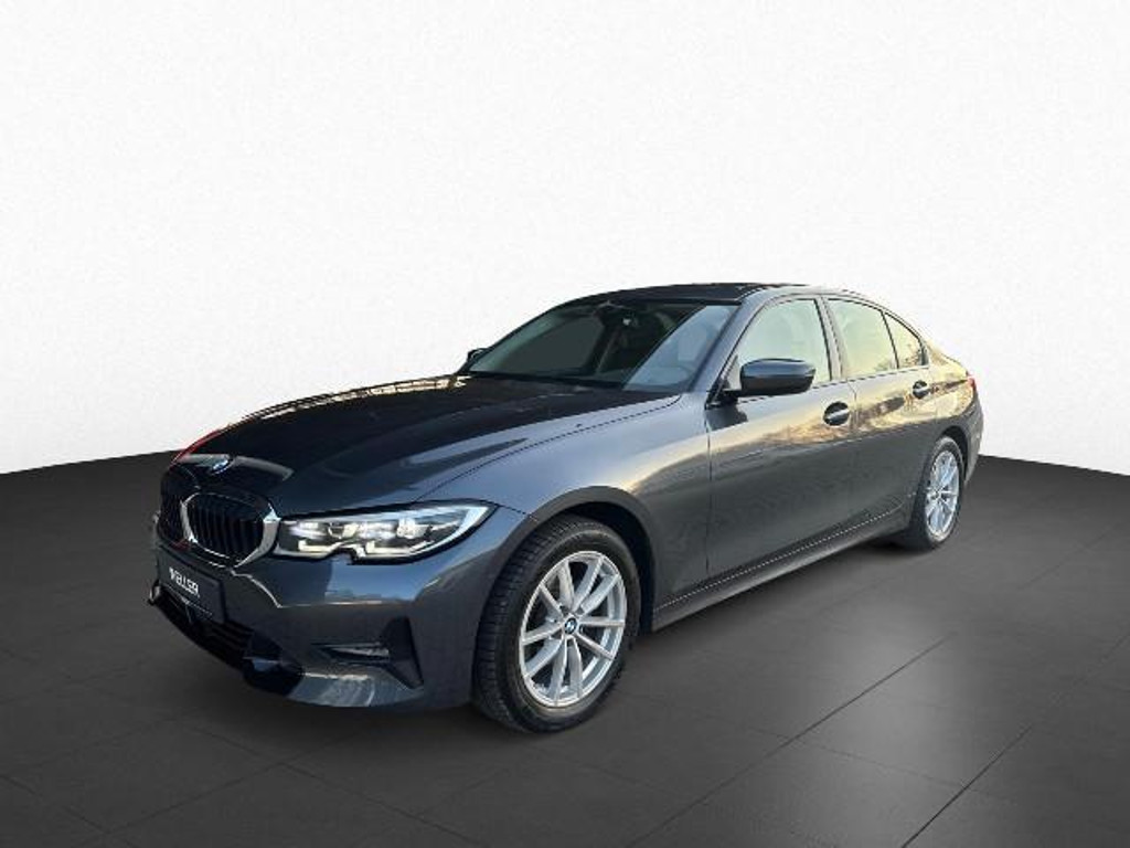 BMW 3 Serie 320 xDrive Sedan 320i
