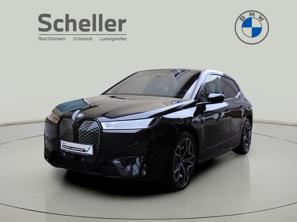 BMW iX xDrive50