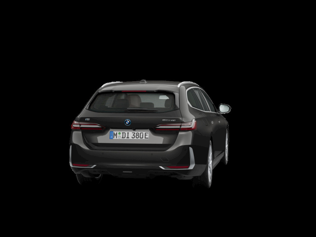 BMW i5